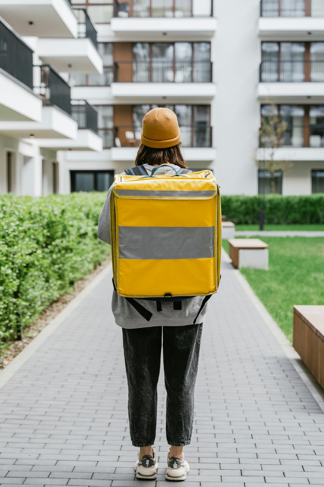 Torby termiczne w Uber Eats – klucz do świeżości jedzenia